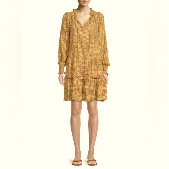 Max Studio Dresses & Skirts - Mac Studio Ruffle Tiered Shift Dress